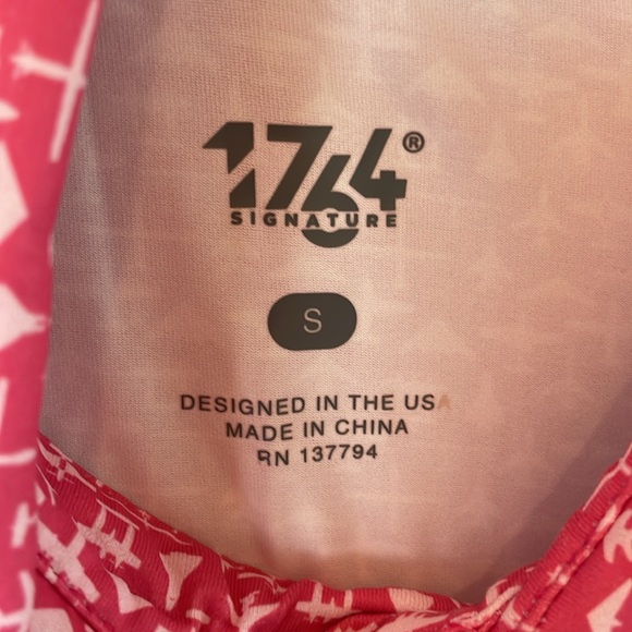 Men’s polo shirt with airplane accent - Picture 3 of 4